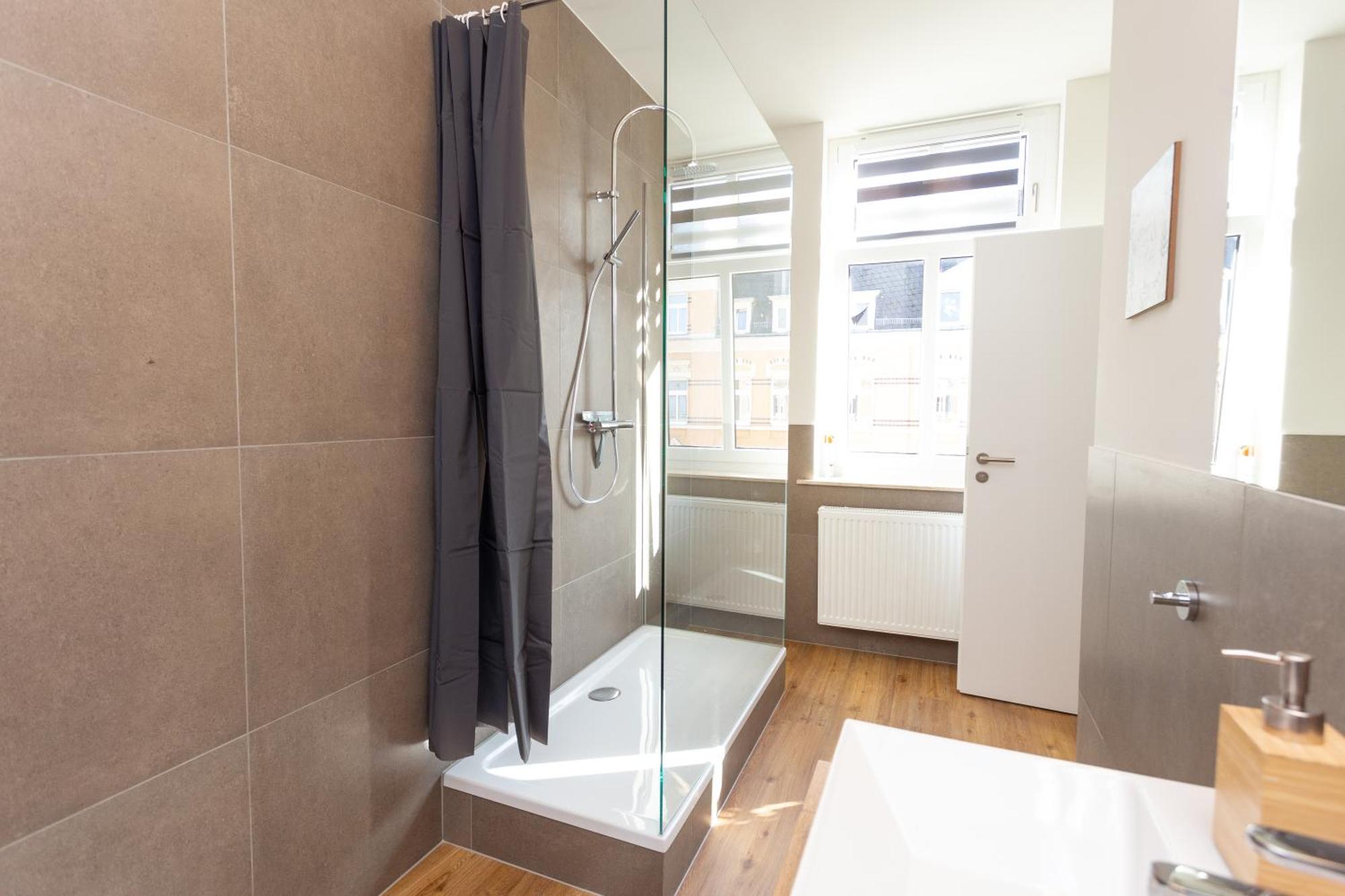 Fullhouse - Zwickau - F45 Apartments - Smarttv - Nespresso Екстериор снимка