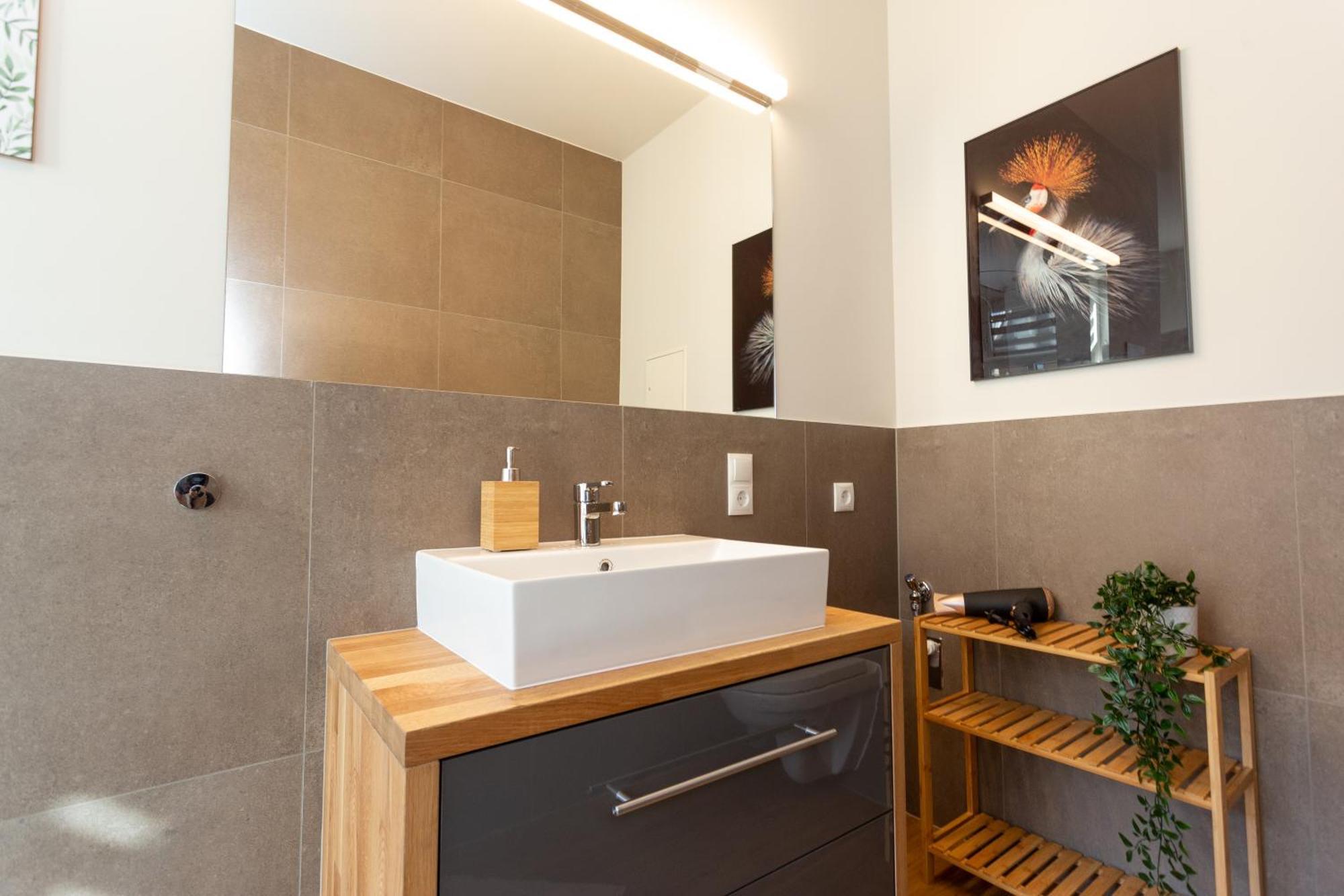 Fullhouse - Zwickau - F45 Apartments - Smarttv - Nespresso Екстериор снимка